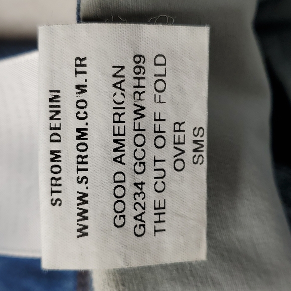 Good American Cut-off Fold Over Waistband Jeans - Picture 12 of 15